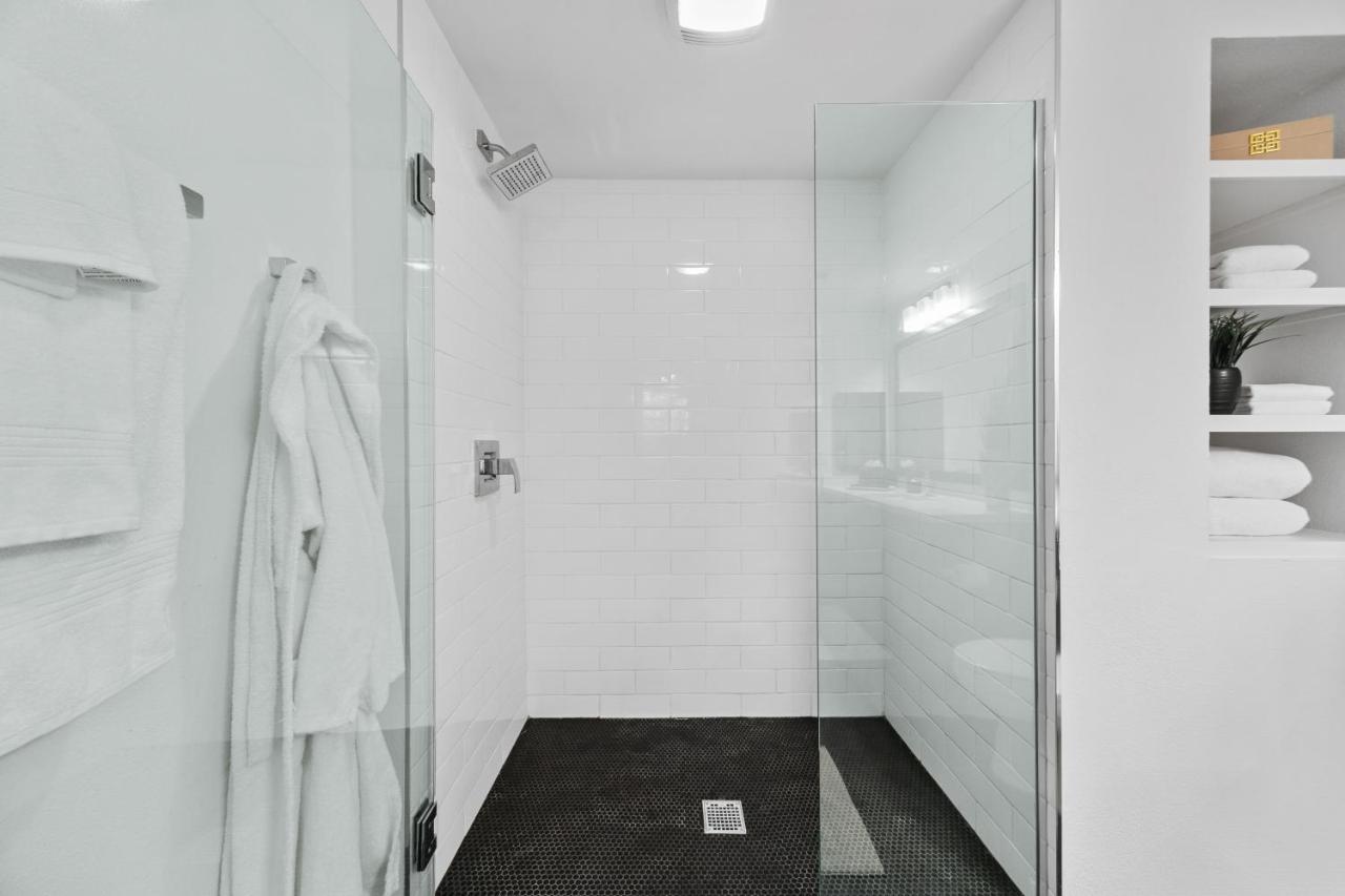 Fairfax District Chic City Oasis 2 Bedroom Apt With Den 136 Los Angeles Dış mekan fotoğraf