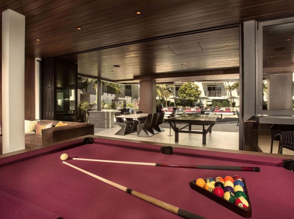 Fairfax District Chic City Oasis 2 Bedroom Apt With Den 136 Los Angeles Dış mekan fotoğraf