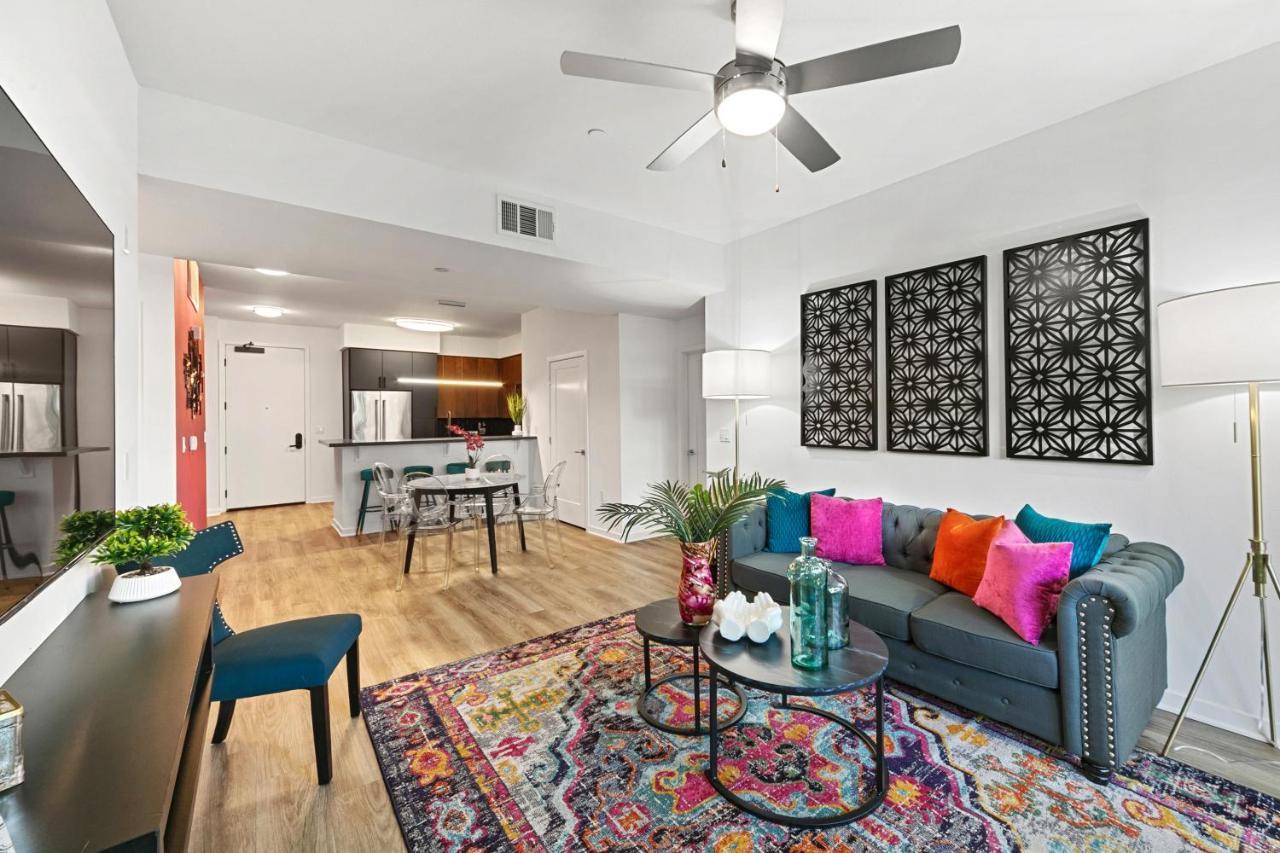 Fairfax District Chic City Oasis 2 Bedroom Apt With Den 136 Los Angeles Dış mekan fotoğraf