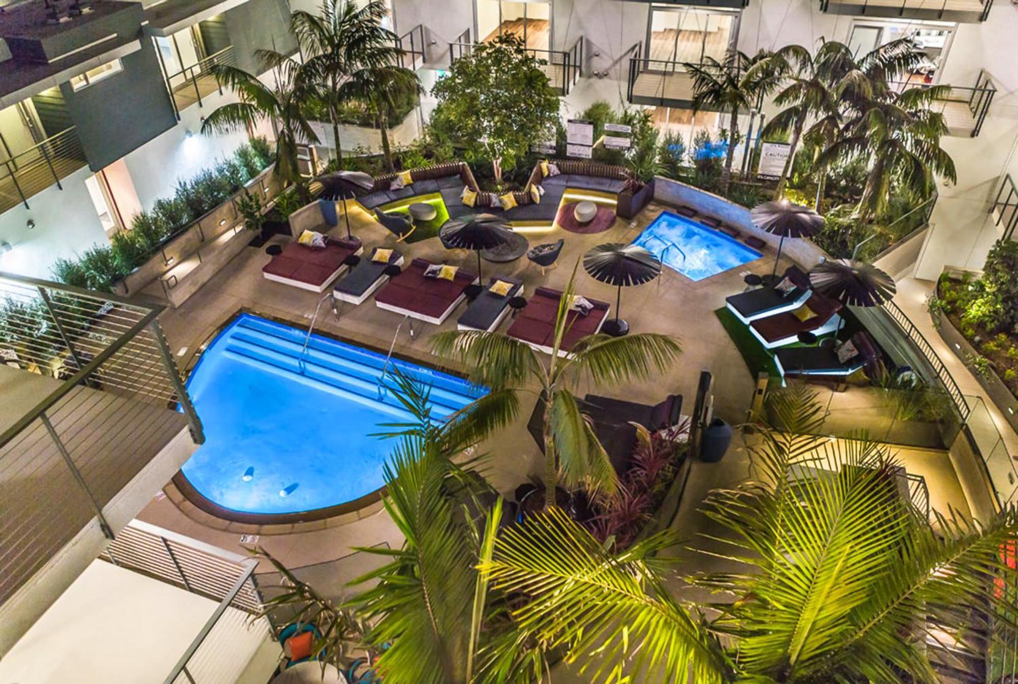 Fairfax District Chic City Oasis 2 Bedroom Apt With Den 136 Los Angeles Dış mekan fotoğraf